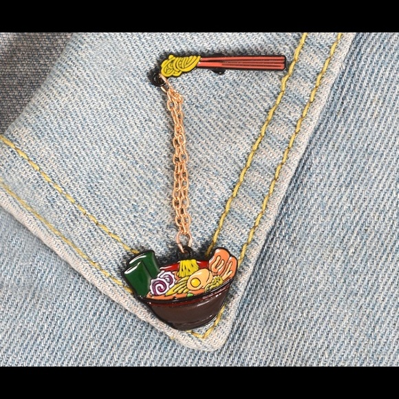 Jewelry - 3/$30 Ramen Bowl 🍲 Metal Pin
